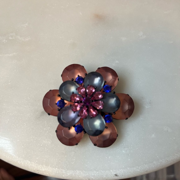 Jewelry - Multicolor Vintage Glass Flower Brooch